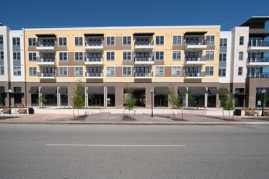 5110 Griggs Rd, Houston, TX à louer - Photo du bâtiment - Image 3 de 5