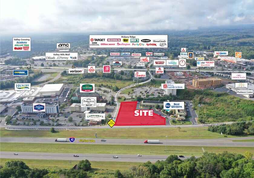 1940 13th Avenue Dr SE, Hickory, NC à vendre - Photo principale - Image 1 de 1