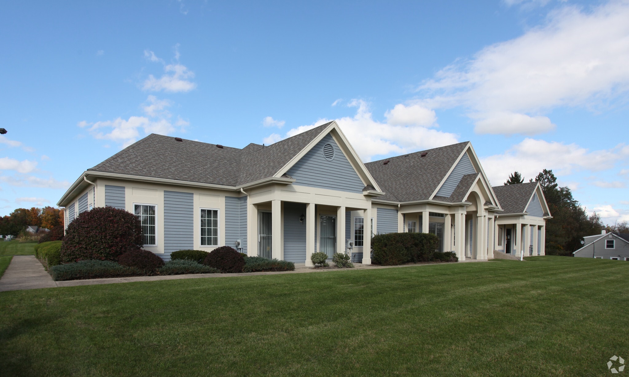 120 Assembly Dr, Mendon, NY for sale Primary Photo- Image 1 of 4