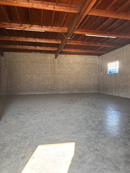 8024 Allport Ave, Santa Fe Springs, CA for lease - Building Photo - Image 2 of 4