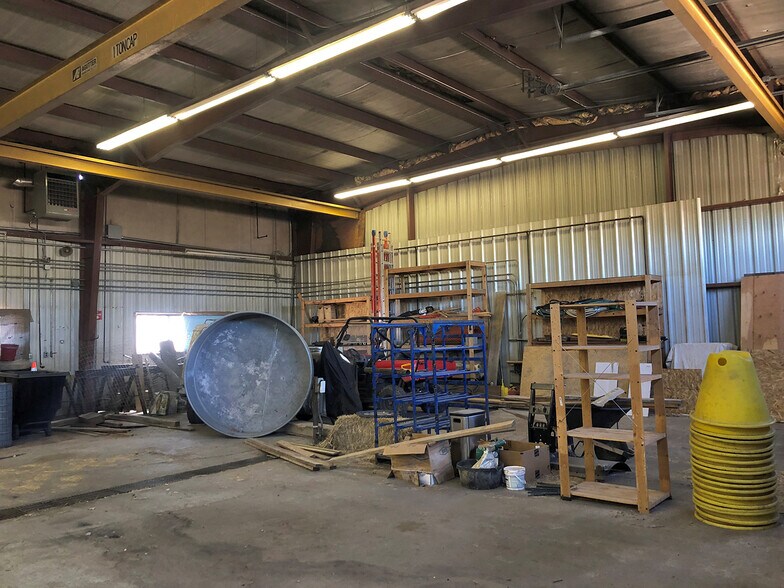 70 Riverside Loop, Evanston, WY à vendre - Photo du bâtiment - Image 3 de 8