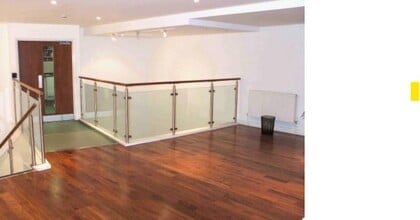 28 Kensington St, Brighton for lease Interior Photo- Image 2 of 2