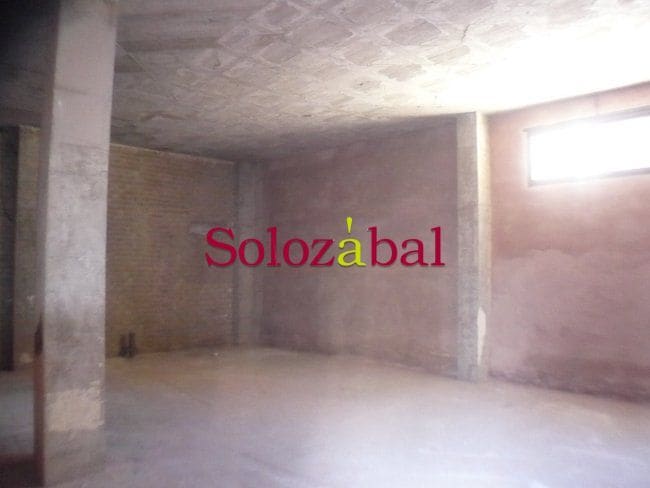Retail in Logroño, La Rioja for lease Interior Photo- Image 1 of 3