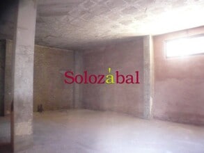 Retail in Logroño, La Rioja for lease Interior Photo- Image 1 of 3