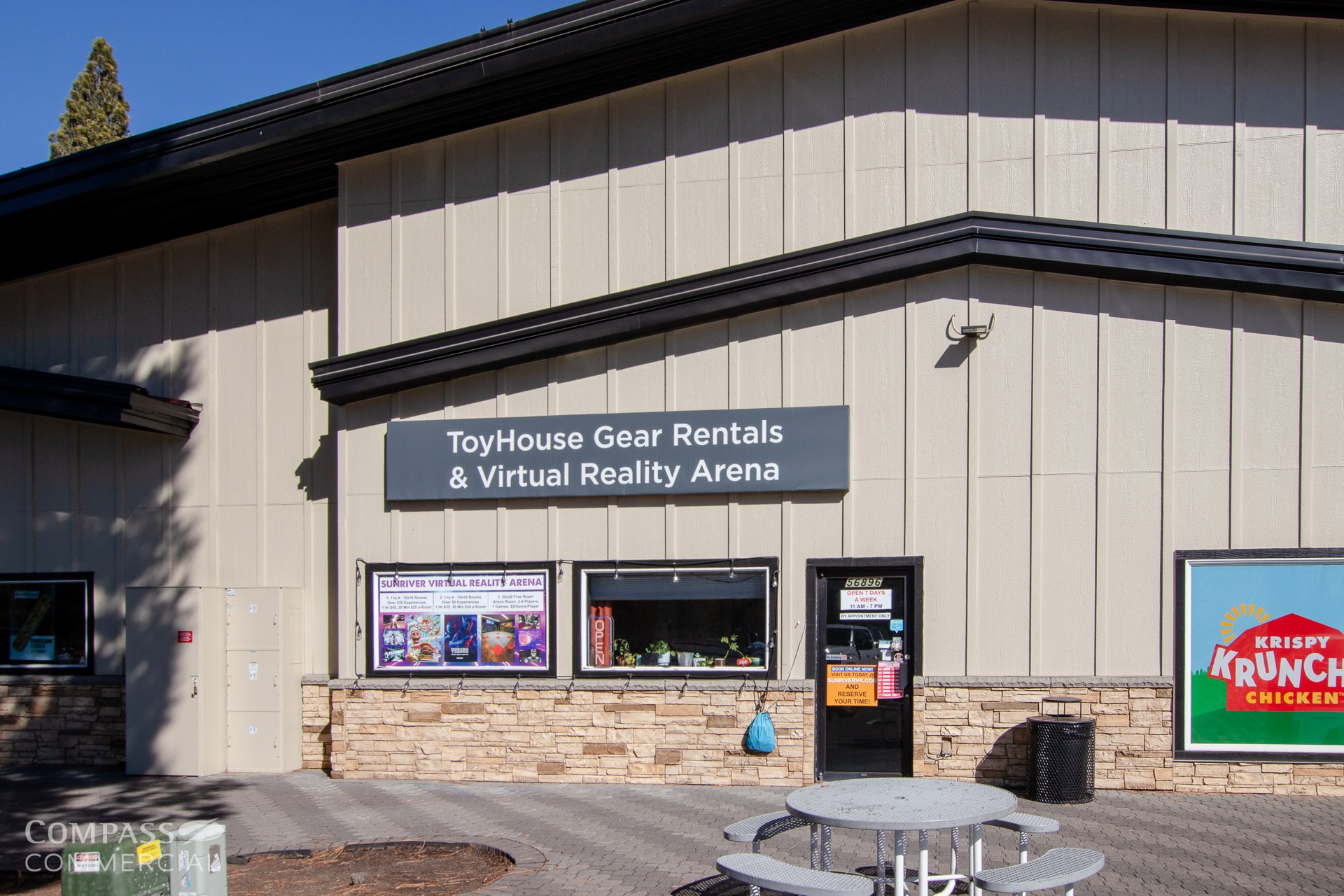 56896 Venture Ln, Sunriver, OR for lease Building Photo- Image 1 of 10