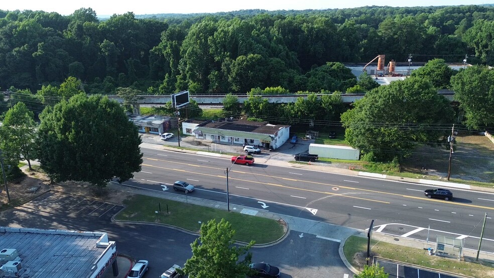 2635-2637 Martin Luther King Jr Dr SW, Atlanta, GA for sale - Commercial Listing Video - Image 2 of 14
