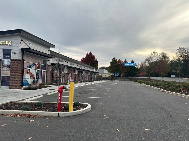 145 E Stuart Rd, Bellingham, WA for lease - Building Photo - Image 1 of 8