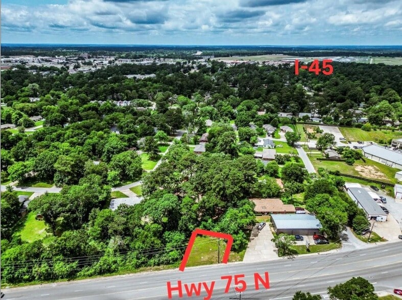203 State Highway 75 N, Huntsville, TX for lease - Building Photo - Image 3 of 11