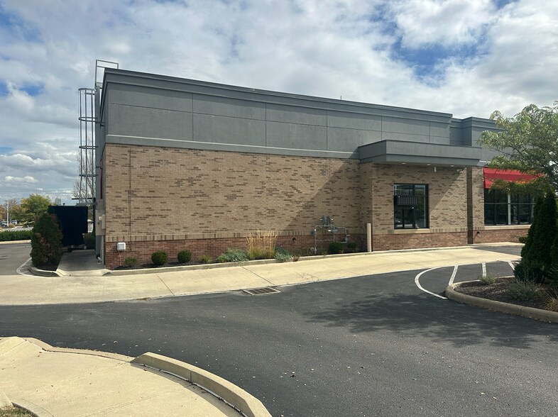 1478 Gemini Pl, Columbus, OH à louer - Photo du bâtiment - Image 3 de 7