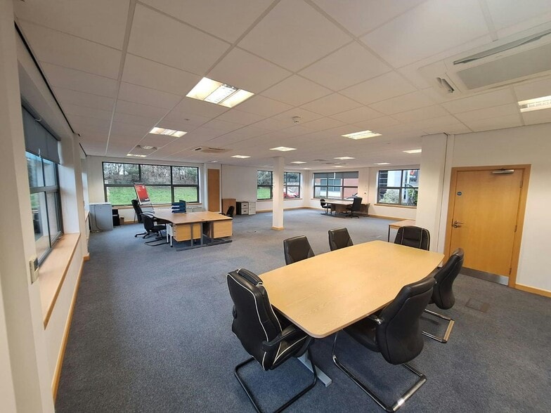 Cheshire Av, Northwich for lease - Building Photo - Image 2 of 5