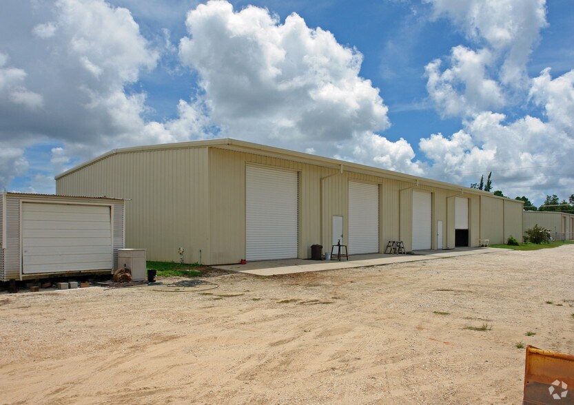 33553 Rosalia Ave, Lillian, AL à vendre - Photo du bâtiment - Image 2 de 2