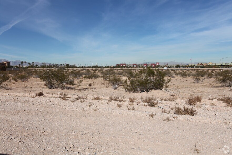 Wigwam Ave, Las Vegas, NV à vendre - Photo principale - Image 1 de 3