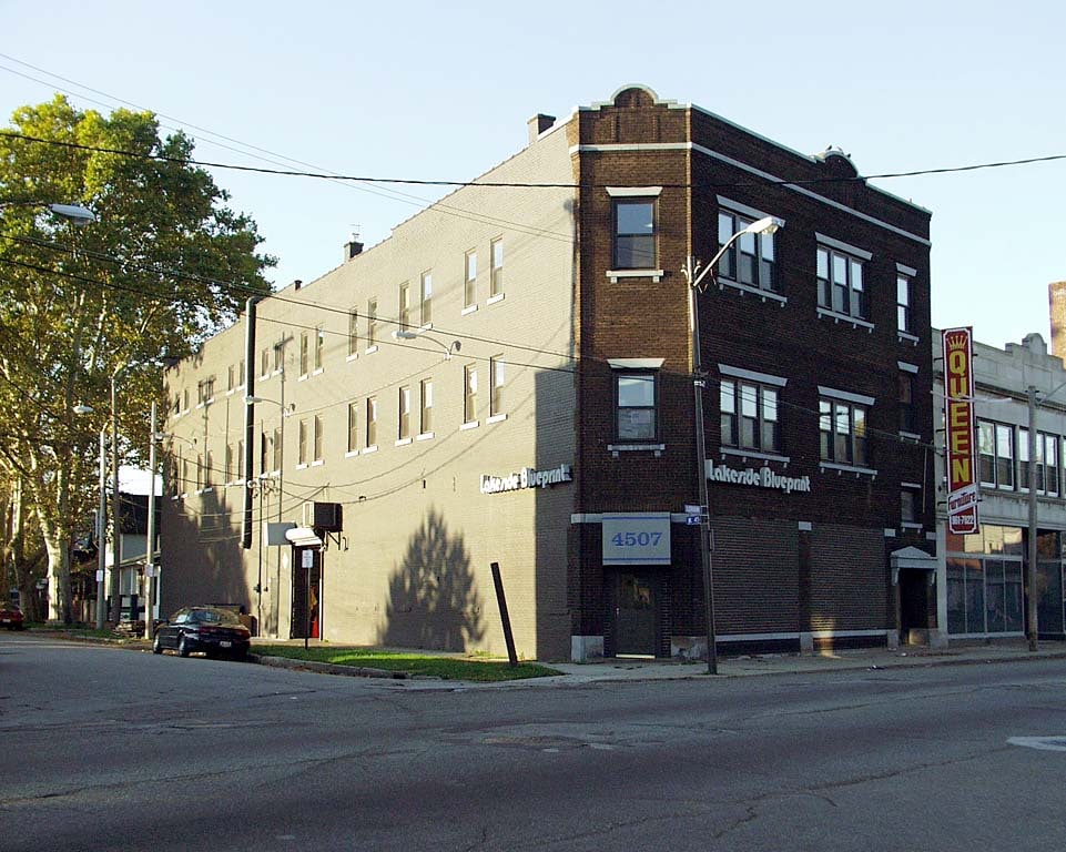 4507 Lorain Ave, Cleveland, OH for lease Primary Photo- Image 1 of 6