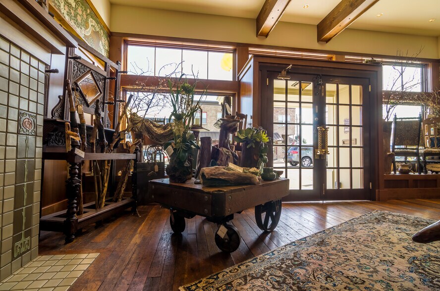 5104 N Pearl St, Tacoma, WA à louer - Photo intérieure - Image 2 de 11