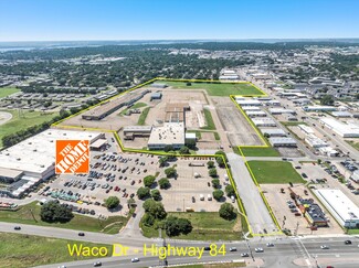 More details for 5601 W Waco Dr, Waco, TX - Flex for Sale