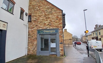 15-17 White Hart Ct, St Ives for lease Building Photo- Image 2 of 10