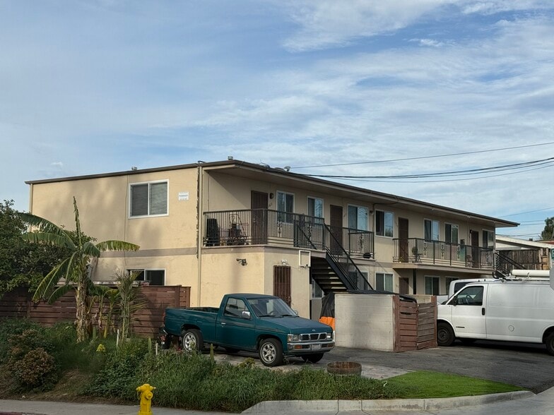 1609-1623 E 10th St, National City, CA à vendre - Photo du bâtiment - Image 3 de 10