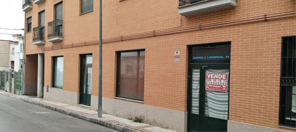 Multifamily in Villacañas, Toledo for sale Primary Photo- Image 1 of 3