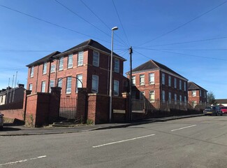 More details for 15 Brynallt Ter, Llanelli - Office for Sale