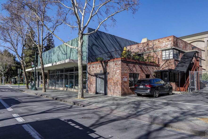 96 N 2nd St, San Jose, CA à louer - Photo du bâtiment - Image 2 de 14
