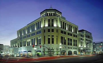 90 S 400 W, Salt Lake City, UT à louer - Photo du bâtiment - Image 2 de 26