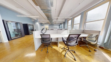 347 7th Ave, New York, NY for lease Interior Photo- Image 1 of 6