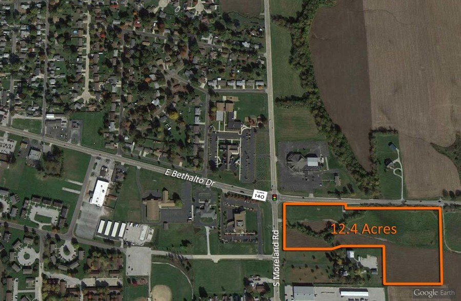 705 S Moreland Rd, Bethalto, IL à vendre - Photo du bâtiment - Image 2 de 15