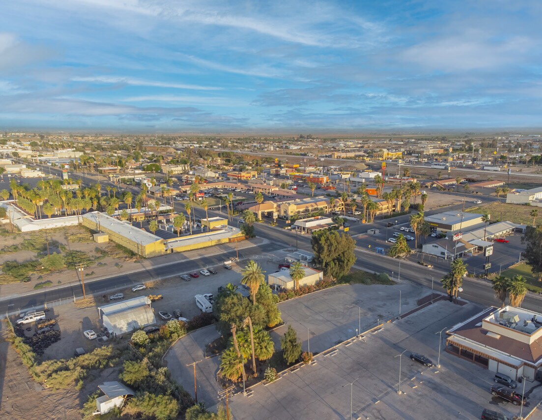1101 W Hobsonway, Blythe, CA for lease Primary Photo- Image 1 of 6