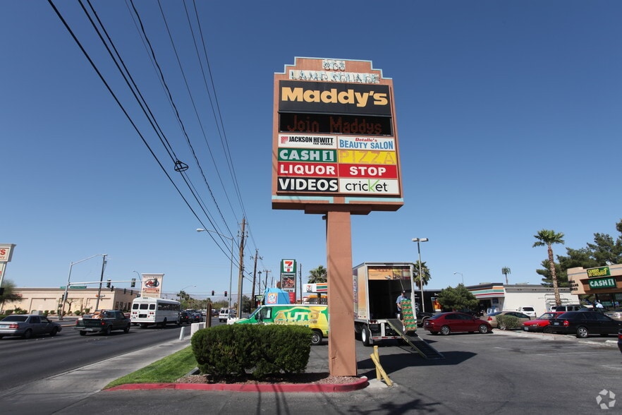 865 N Lamb Blvd, Las Vegas, NV for lease - Building Photo - Image 2 of 5