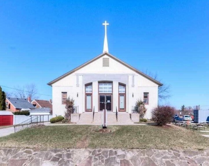 112 Spadina Rd W, Kitchener, ON à vendre - Photo principale - Image 1 de 1