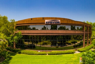 Plus de détails pour 3922 Coconut Palm Dr, Tampa, FL - Bureau à vendre