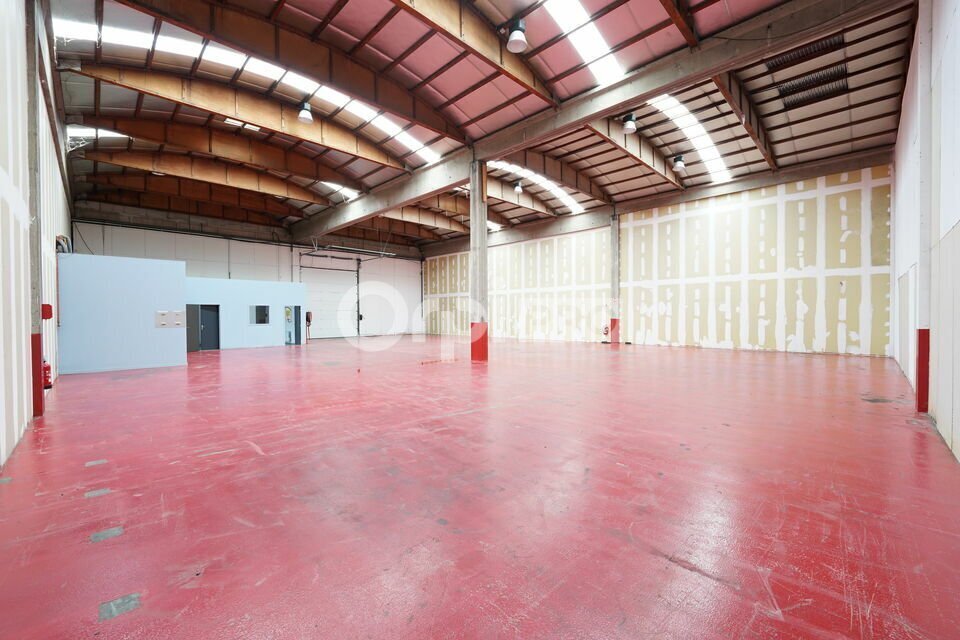 9 Rue Du Dauphiné, Saint-Priest for lease Building Photo- Image 1 of 46