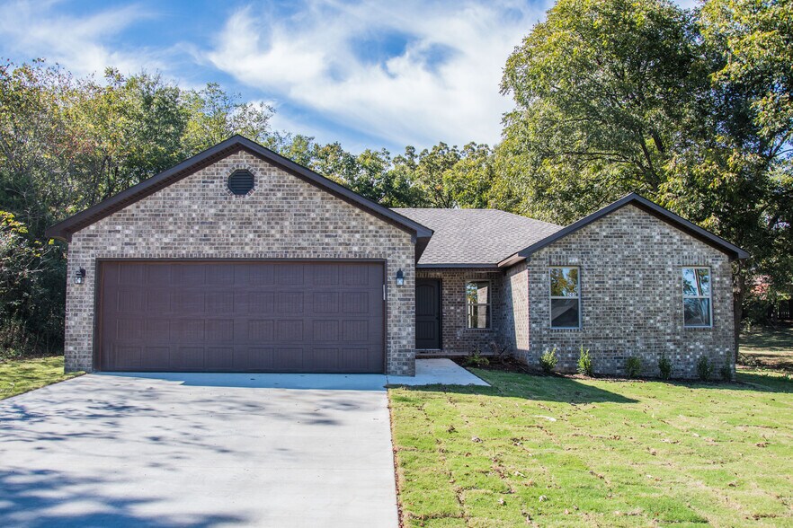 Rental Portfolio Package 6 assets portefeuille de 6 propriétés à vendre sur LoopNet.ca - Photo du bâtiment - Image 2 de 7