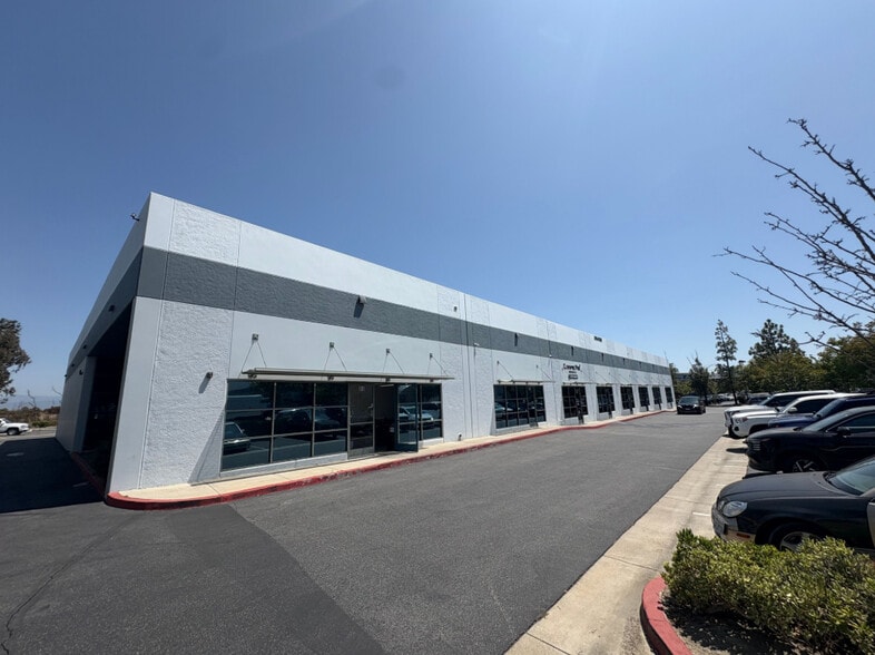 38436 Innovation Ct, Murrieta, CA for lease - Building Photo - Image 3 of 6