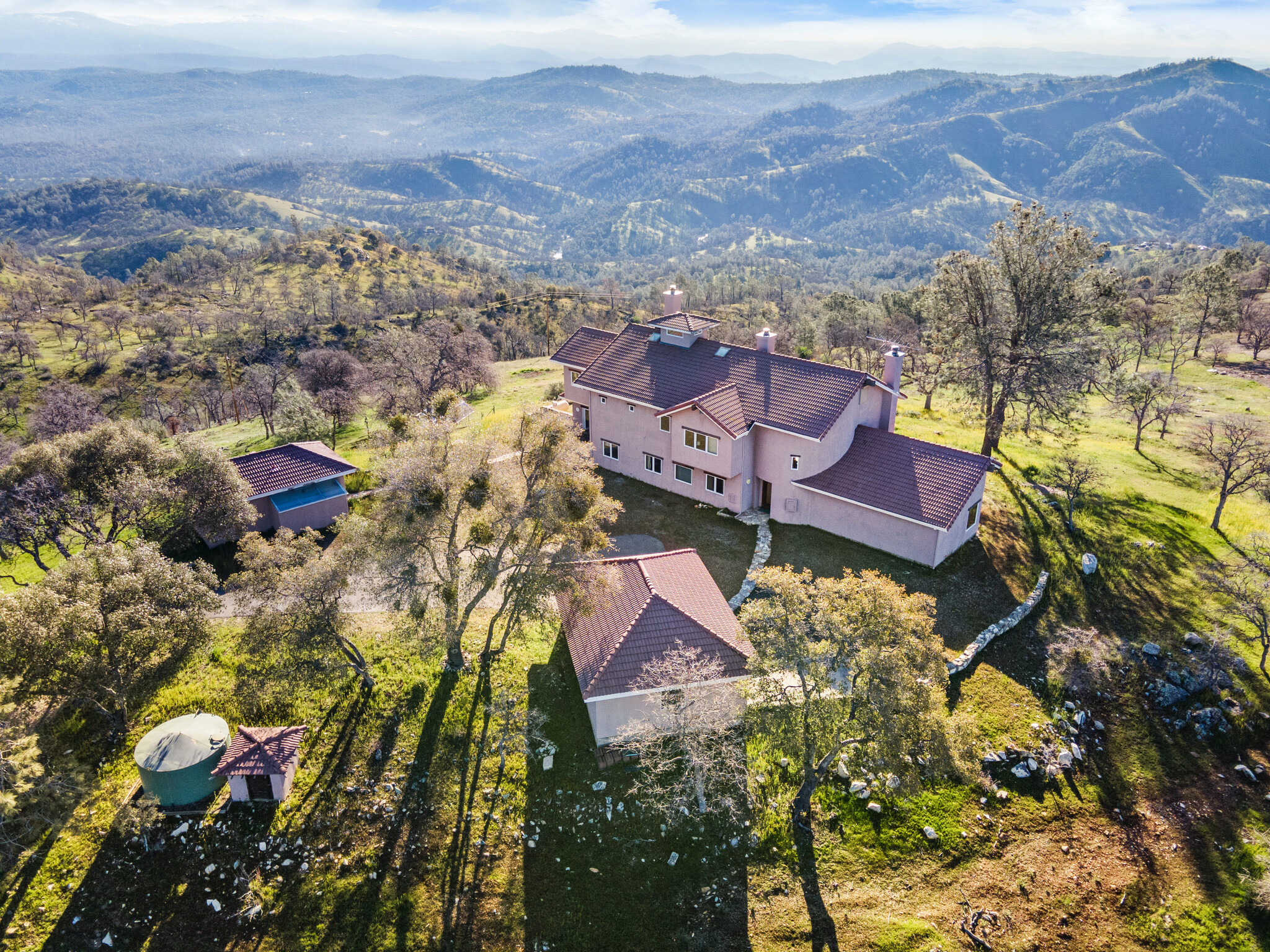 3698 Guadalupe Fire Rd, Catheys Valley, CA à vendre Photo du b timent- Image 1 de 53