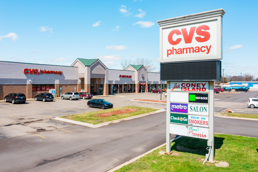 26842-27000 Telegraph Rd, Flat Rock, MI for lease - Building Photo - Image 3 of 17