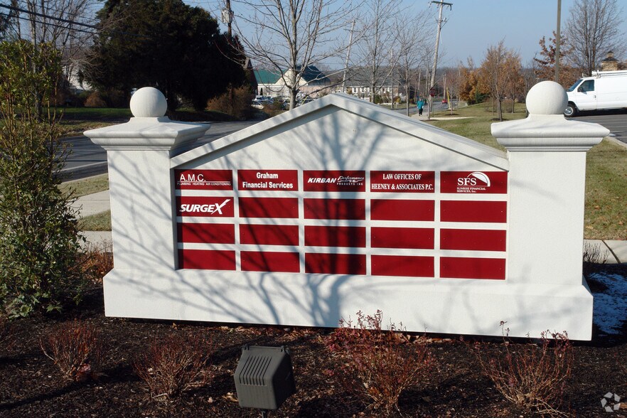 6151-6191 Kellers Church Rd, Pipersville, PA à louer - Photo du bâtiment - Image 2 de 3