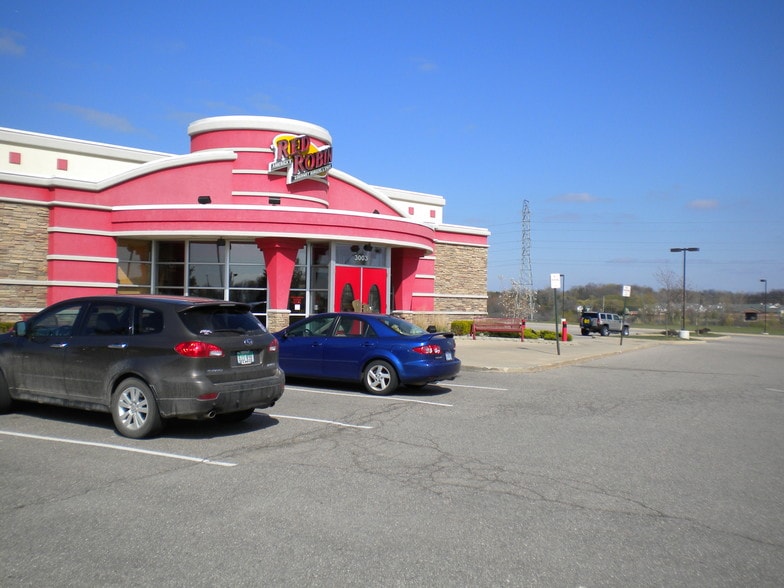 3003 Commerce Crossing Rd, Commerce Township, MI à vendre - Photo du bâtiment - Image 2 de 4