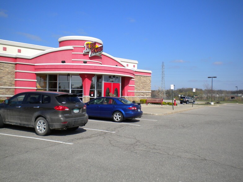 3003 Commerce Crossing Rd, Commerce Township, MI à vendre - Photo du bâtiment - Image 2 de 4