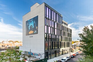 Plus de détails pour 105 N 13th St, Brooklyn, NY - Bureau, Local d'activités à louer