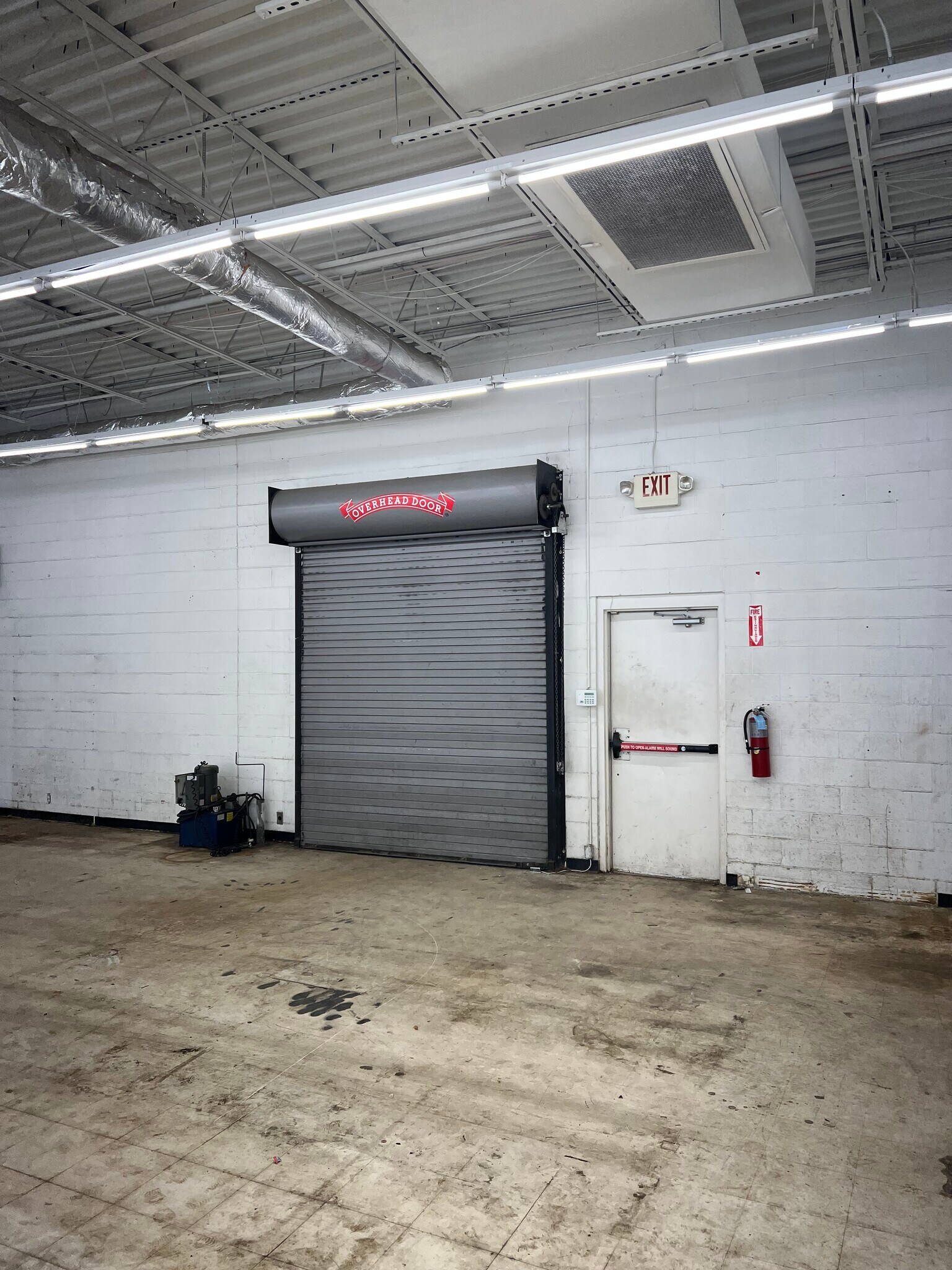 2262 W Thomas St, Hammond, LA for lease Interior Photo- Image 1 of 4