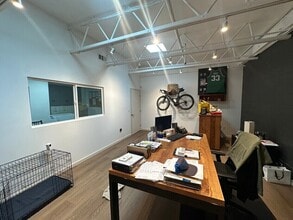 3014-3018 N Coolidge Ave, Los Angeles, CA for lease Interior Photo- Image 2 of 7