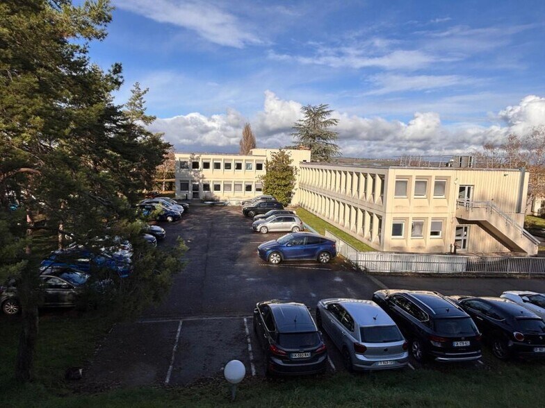 6 Rue De La Redoute, Saint-Apollinaire à vendre - Photo du bâtiment - Image 3 de 11