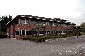 Plus de détails pour Templars Way, Eastleigh - Bureau à louer