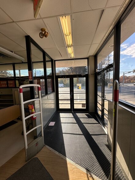 2901 Springfield Rd, Broomall, PA à louer - Photo intérieure - Image 3 de 15