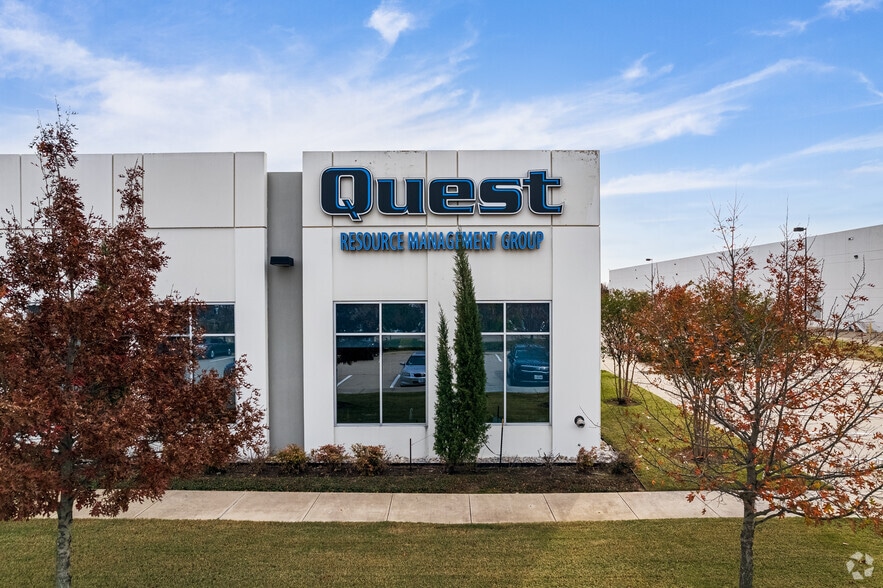 3481 Plano Pky, The Colony, TX for lease - Building Photo - Image 3 of 10