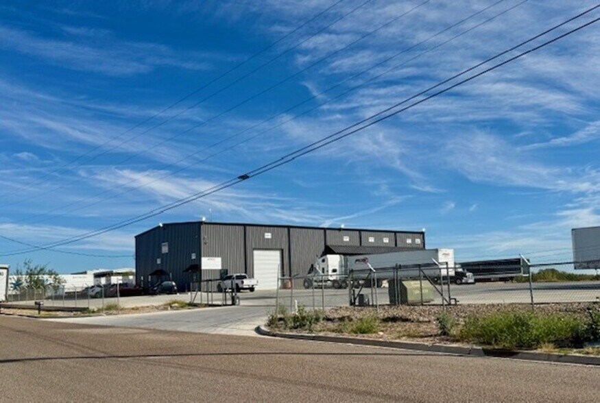 13703 Cabezut Dr, Laredo, TX à louer - Photo du bâtiment - Image 2 de 11