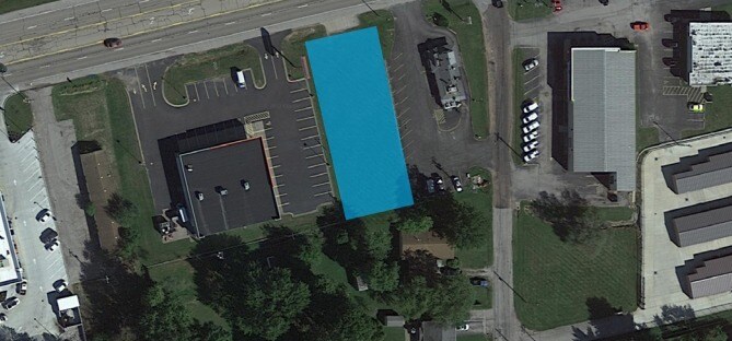 928 Carlyle Ave, Belleville, IL for sale - Primary Photo - Image 1 of 1