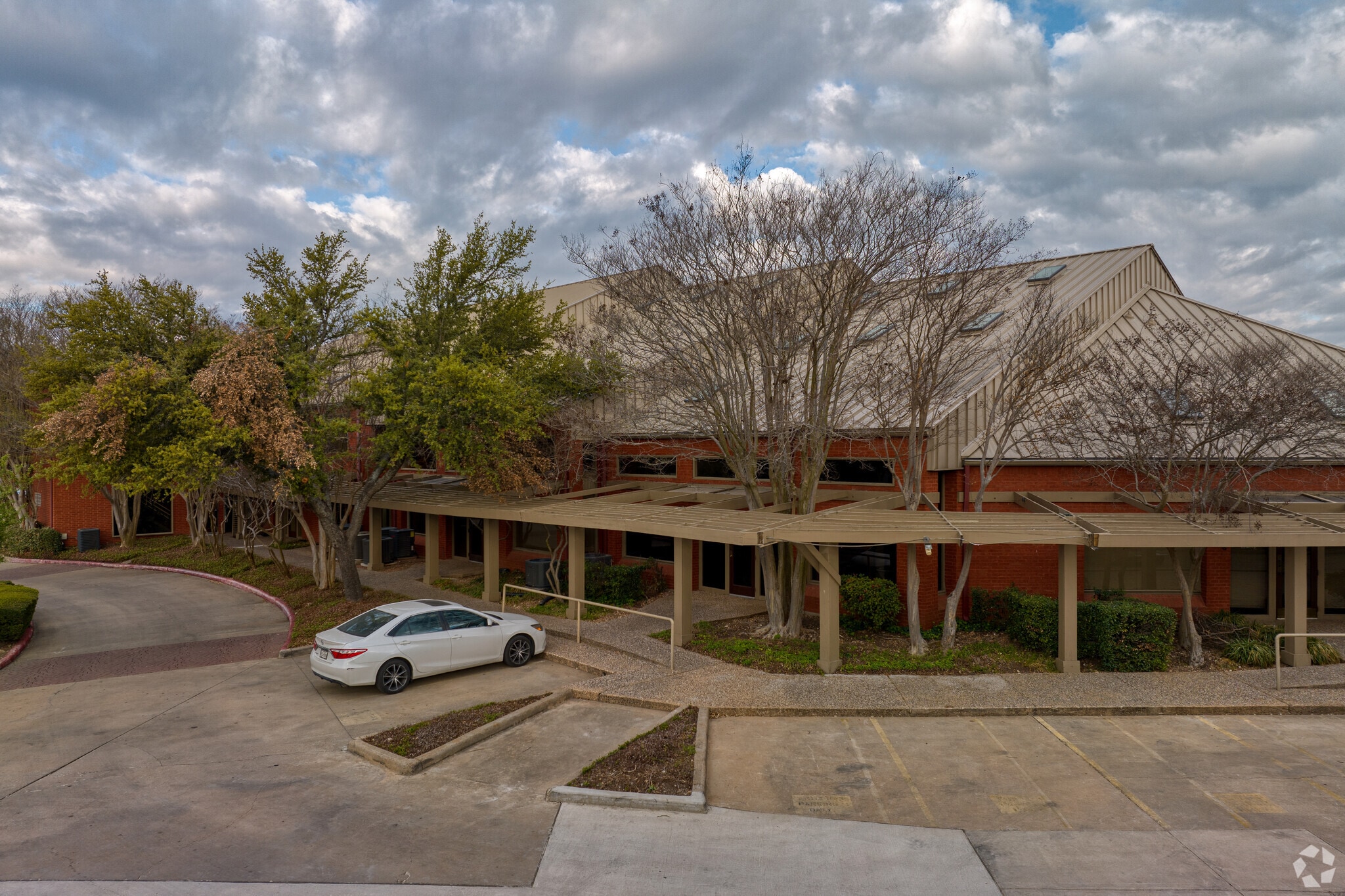 11615 Angus Rd, Austin, TX for lease Primary Photo- Image 1 of 14