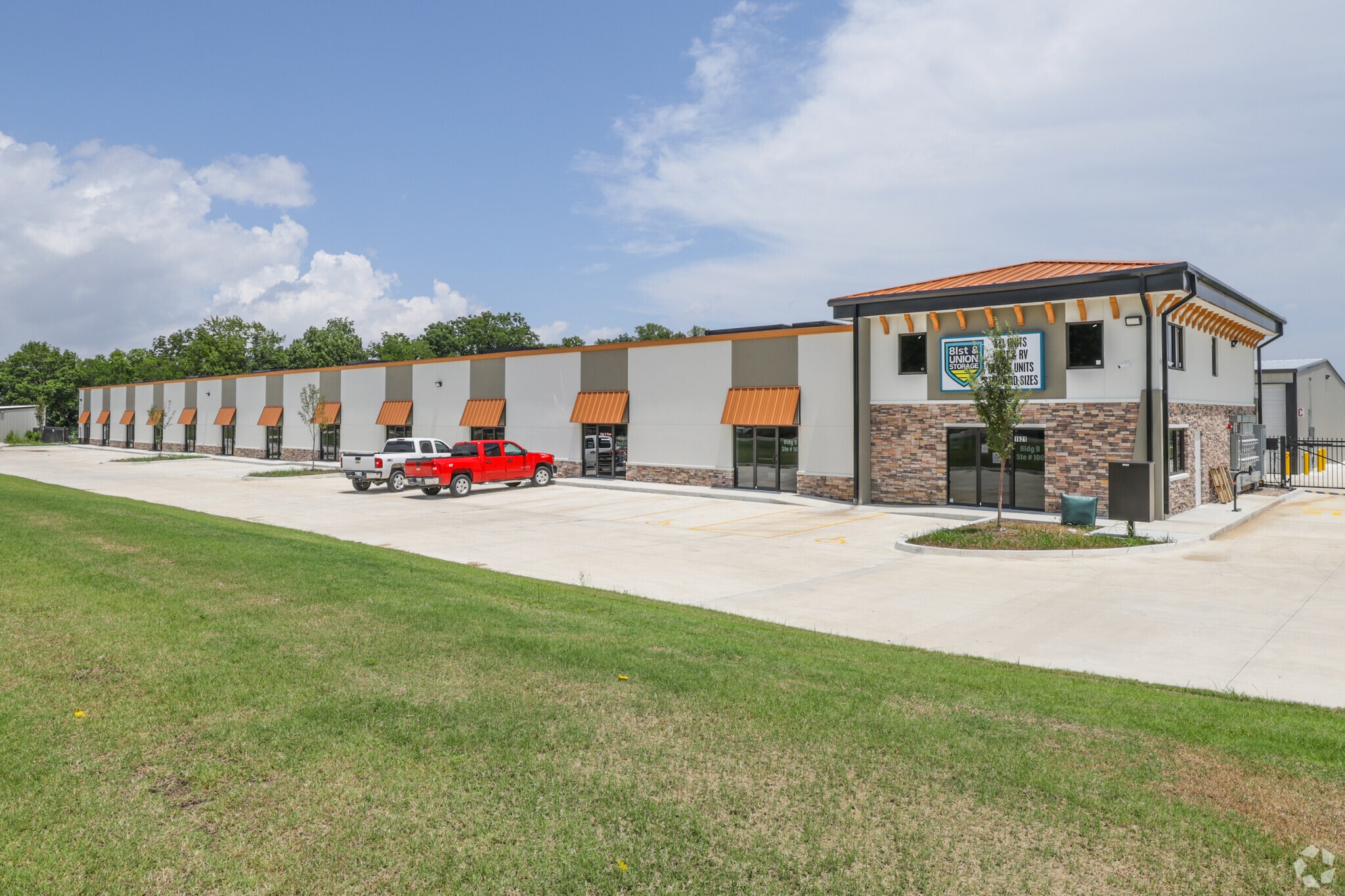 1621 W 79th St, Tulsa, OK for lease Primary Photo- Image 1 of 13